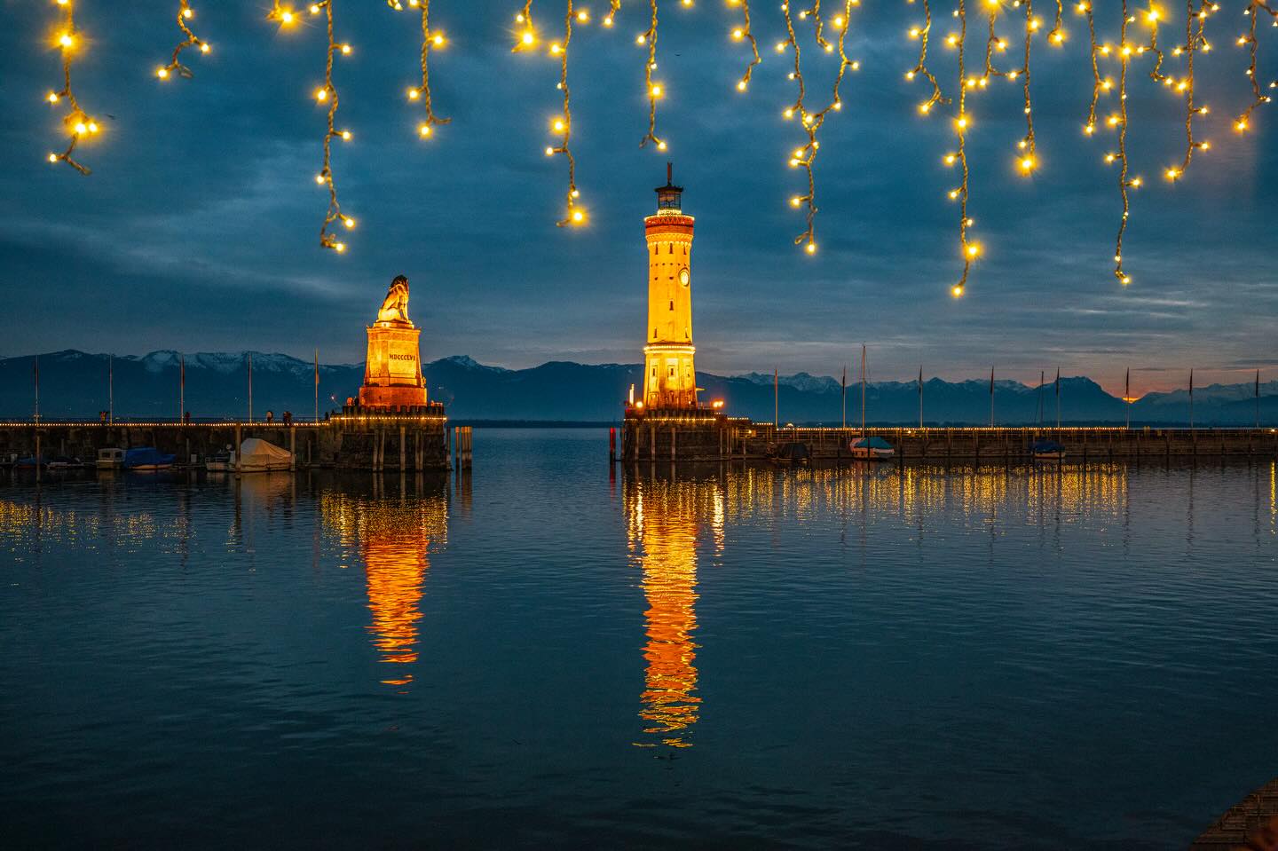 ✨ Frohe Weihnachten! ✨
Wir wünschen euch wunderbare Feiertage voller Wärme, Freude und gemütlicher Momente mit euren Liebsten. 🎄🎅🏼🥂