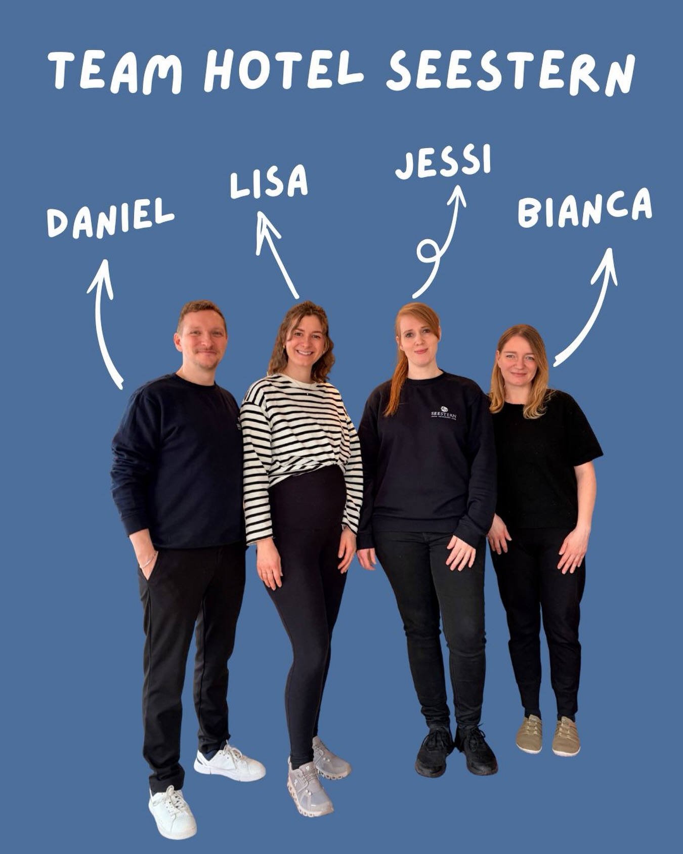 ✨ Hinter jedem schönen Aufenthalt steckt ein gutes Team ✨

Deshalb wird’s Zeit für eine kleine Vorstellung:
Das hier ist Team Seestern 💙

Daniel, Lisa, Jessi & Bianca sorgen täglich dafür, dass ihr euch bei uns am Bodensee rundum wohlfühlt - locker, herzlich und immer mit einem offenen Ohr für unsere Gäste. ☀️🌊

Vom ersten „Hallo“ bis zum letzten Frühstückskaffee geben wir alles, damit Eure Auszeit einfach besonders wird. ✨

Kurz gesagt:
Wir lieben, was wir tun und genau das soll man bei uns auch spüren. 🙌💙

#HotelSeestern #Bodensee #Bodenseeurlaub #AuszeitAmBodensee #SeesternMomente